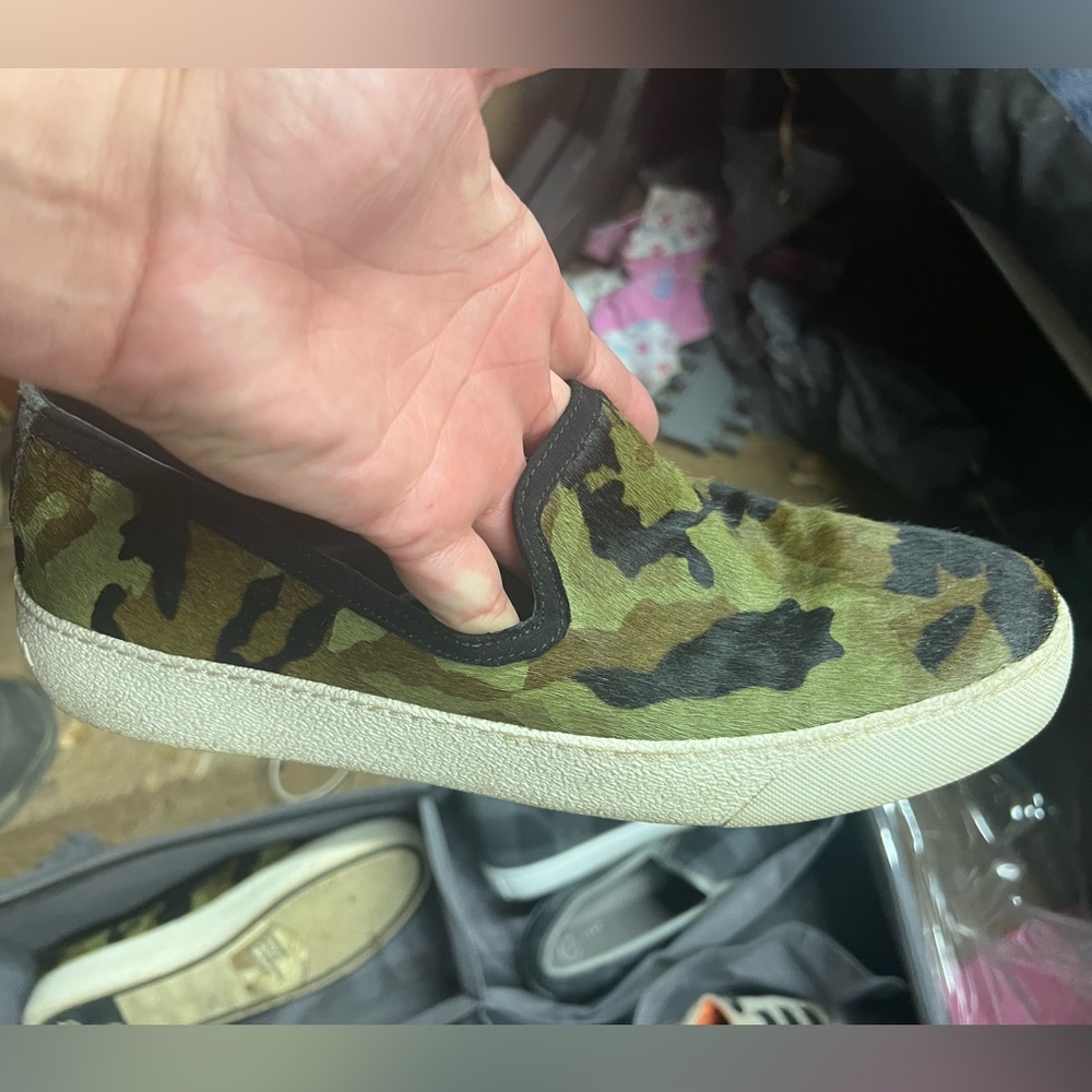 Sam Edelman slides, only worn a couple times.